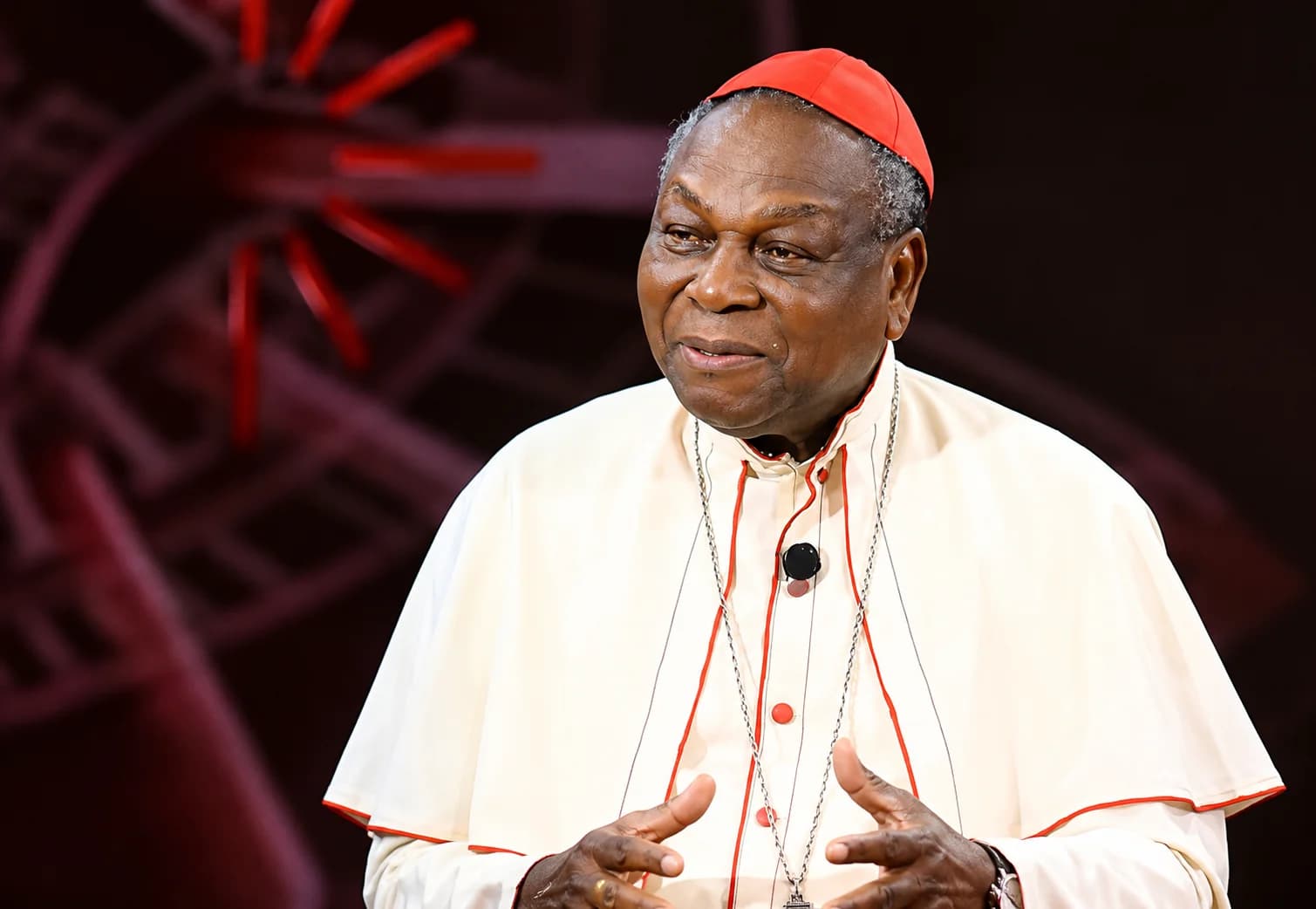 Cardinal John Onaiyekan speaking during an interview after revealing details of a meeting between Catholic bishops and President Bola Tinubu.
